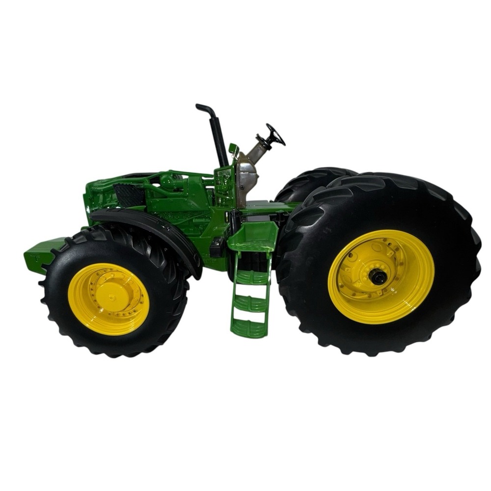 John Deere Die Cast Metal Tractor *see Description*